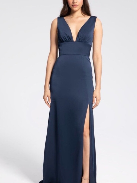 Hayley Paige Occasions Dresses & Skirts - Hayley Paige GREEN! V neck Gown